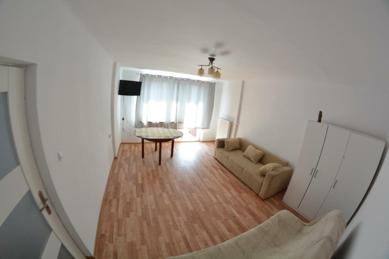Ul. Ugorek Kolo Areny Apartment Krakow Luaran gambar